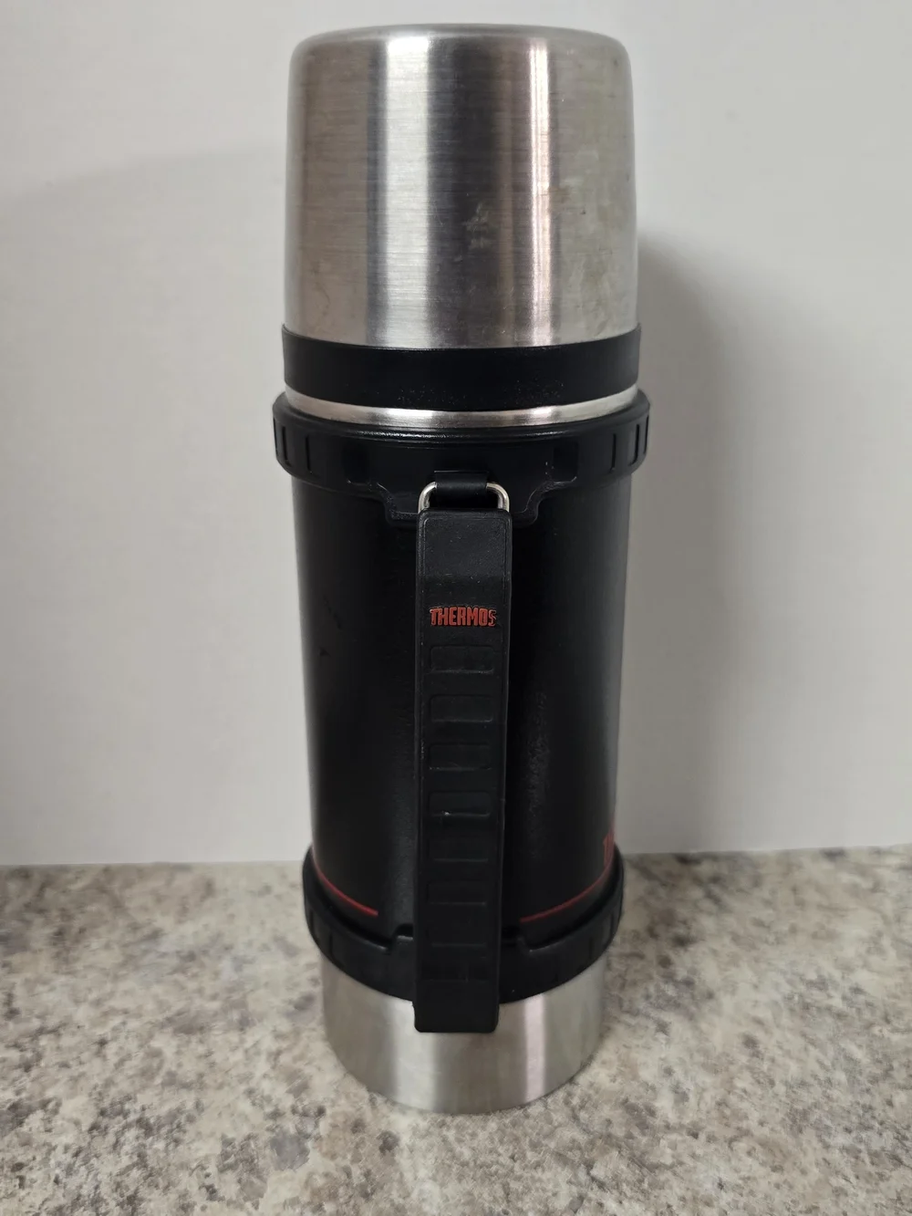 Thermos Black & Silver Stainless Steel Vacuum Bottle - Black